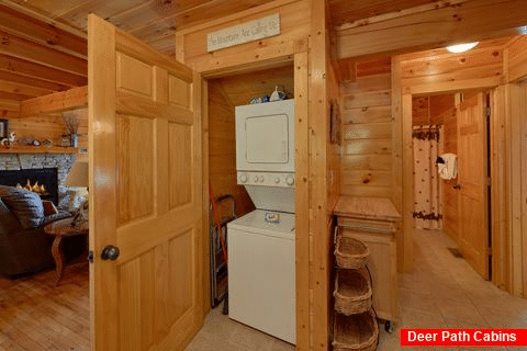 3 Bedroom Resort cabin with washer and dryer - Bear Mountain Lodge