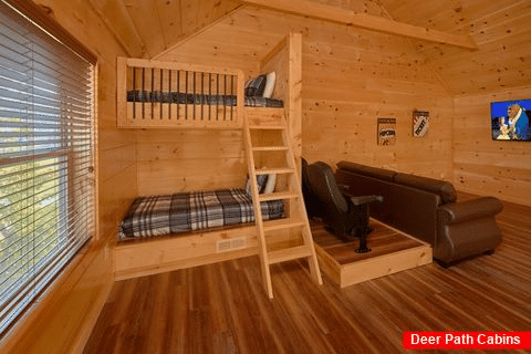 2 Bedroom cabin with Bunk Beds and game Loft - Rushing Waters
