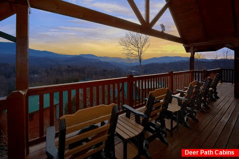 Featured Property Photo - Majestic Point Lodge