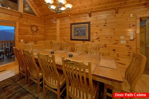 5 Bedroom cabin with Dining Room for 14 - Majestic Point Lodge