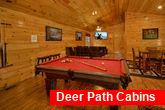 Luxurious 6 Bedroom Cabin with Pool Table