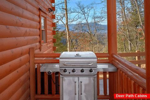 6 Bedroom Cabin with Gas Grill - Majestic Mountain Splash