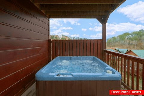 6 bedroom luxury cabin with a hot tub on deck - Bear Cove Lodge