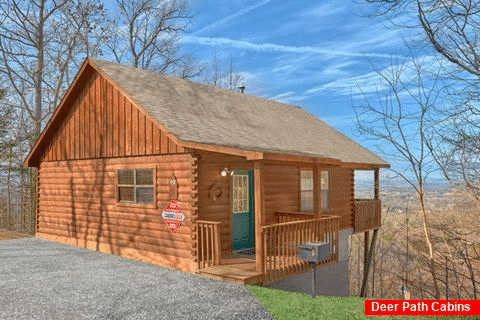 1 Bedroom 1 Bath 1 Story Cabin with Views - Angels Attic