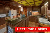 Smoky Mountain 5 Bedroom Cabin with Full Kitchen
