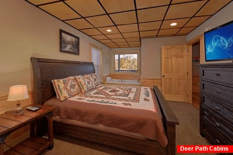 Lower Level King Master Suite - Serenity