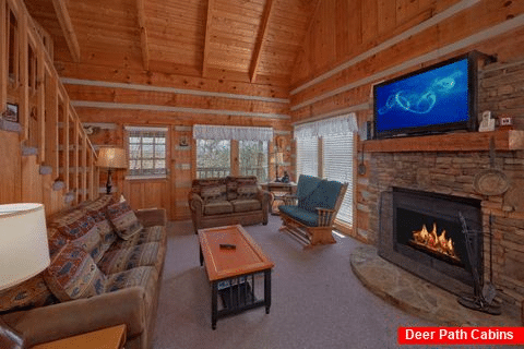 Cozy 1 bedroom cabin with wood burning fireplace - All By Grace