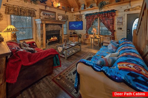 2 Bedroom Cabin with Flatscreen TV and WiFi - Moonshadow