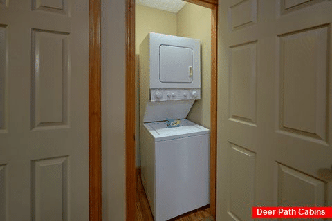 2 bedroom cabin with Washer and Dryer - Little Wren