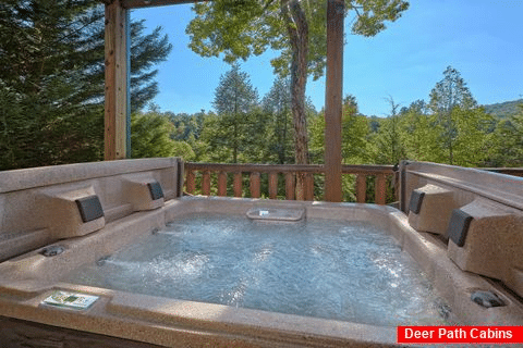 Private Hot Tub with View at 4 bedroom cabin - Hillbilly Hideaway