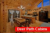 2 bedroom cabin with Kitchen and Dining room