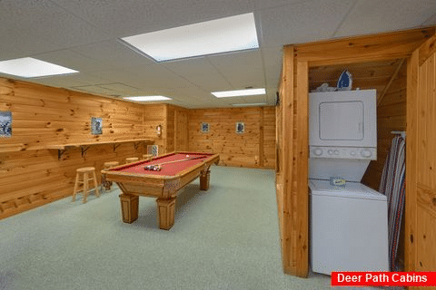 Large Open Game Room & Washer and Dryer - Saw'n Logs