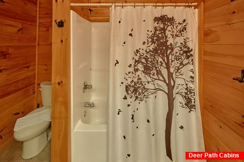 Full Bathroom with Shower - Major Oaks