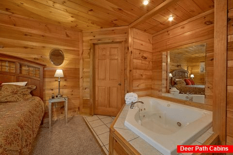 Private Jacuzzi Tub - The Gathering Place