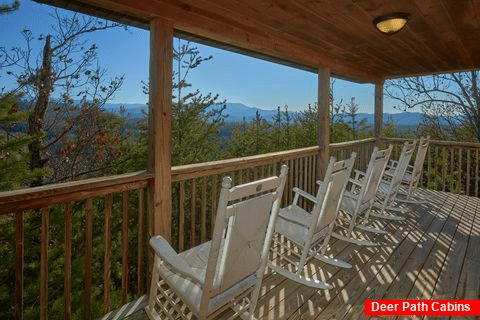 4 Bedroom with Rocking Chairs and View - The Gathering Place