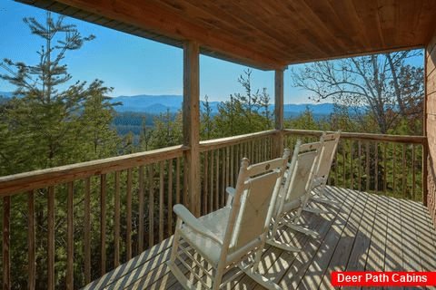 4 Bedroom 3 Bath Sleeps 8 with View - The Gathering Place