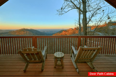 Featured Property Photo - Lazy View Lodge