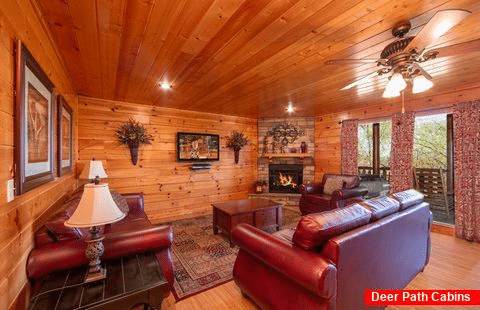 8 Bedroom Cabin with mountain views and elevator - Great Aspirations