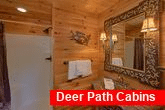 Luxury cabin with 5 bedrooms and 7 bathrooms