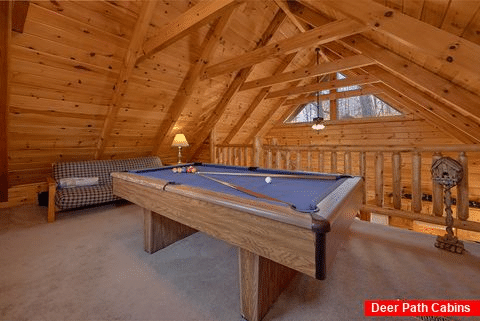 1 Bedroom Cabin with Pool Table and Loft Futon - Happily Ever After