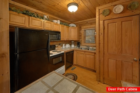 1 Bedroom Cabin with Fully Equipped Kitchen - A Moonlight Ridge