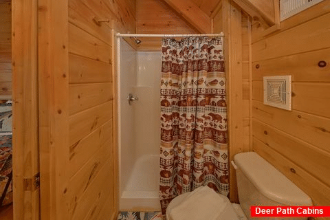 3 Bedroom 3 Bath Cabin with Walk in Shower - American Honey