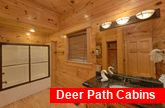 9 bedroom cabin with Private Master bathroom