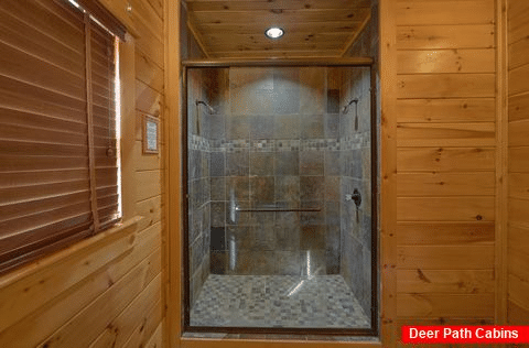 Luxurious shower in 9 bedroom rental cabin - Summit View Lodge