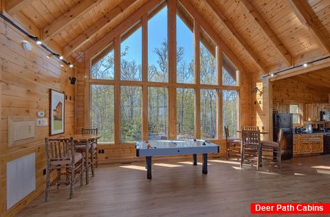9 bedroom cabin with Air hockey and Game Room - Summit View Lodge