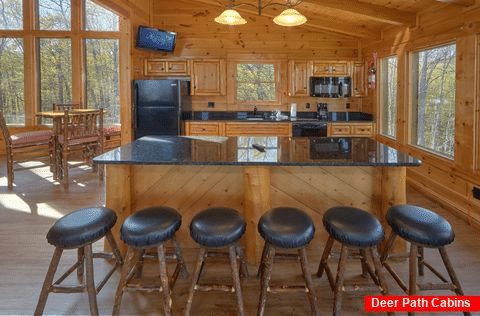 Cabin with 2 Full Kitchens and Game room - Summit View Lodge