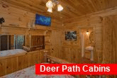 Luxurious 5 bedroom cabin with private bathrooms