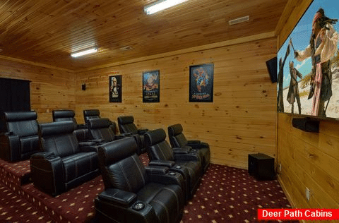 Movie Theater Room in Premium 5 bedroom cabin - Majestic Peace