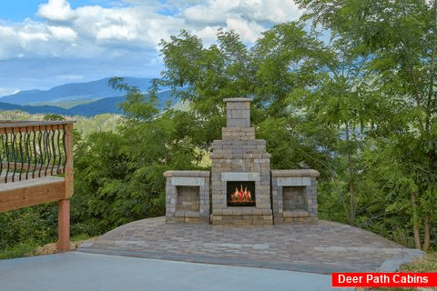 Premium Gatlinburg rental with outdoor fireplace - A Castle in the Clouds