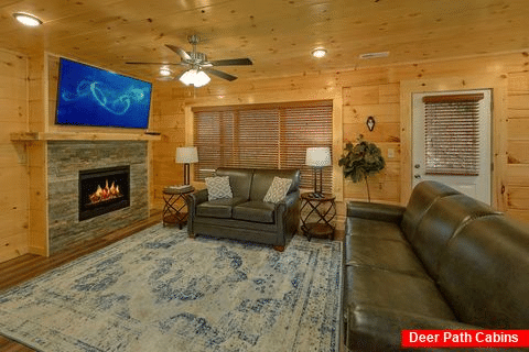 5 bedroom cabin with Sleeper Sofa in living room - A Mountain Palace