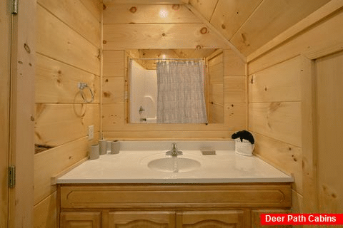 Private Master Bathroom in 5 bedroom cabin - A Mountain Palace