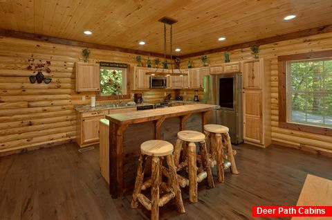 Spacious Cabin with Bar and Full Kitchen - Bar Mountain II