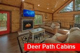 Luxury 5 Bedroom Cabin with Gas Fireplace & WiFi