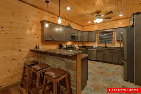 Full kitchen in premium 3 bedroom rental - Smoky Bear Lodge