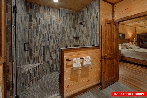 Luxurious master bathroom in 3 bedroom cabin - Smoky Bear Lodge