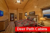 Luxury cabin with 3 Master Suites and king beds