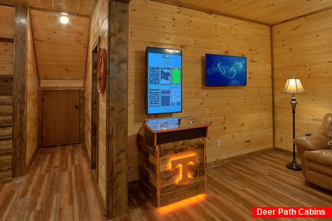 3 bedroom cabin with multi game arcade games - Smoky Bear Lodge