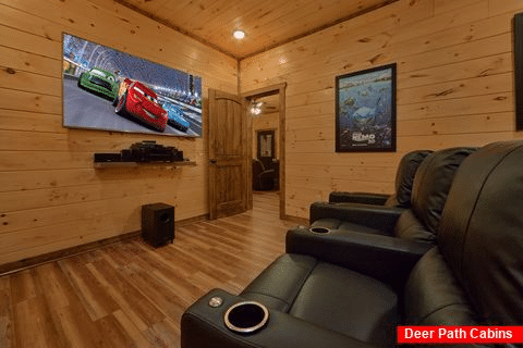 3 Bedroom luxury cabin with theater room - Smoky Bear Lodge