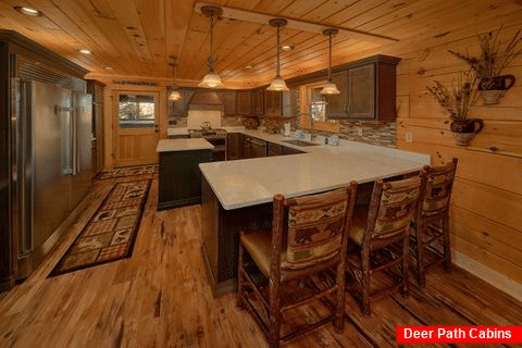 Large Open Kitchen and Living Room 6 Bedroom - KenKnight's Wilderness Lodge