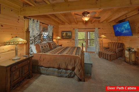 6 Bedroom Cabin with Main Floor Master Bedroom - KenKnight's Wilderness Lodge
