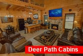 2 Bedroom Cabin in Pigeon Forge with Wi-Fi