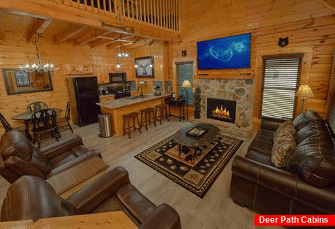 2 Bedroom Cabin in Pigeon Forge with Wi-Fi - Lovers Paradise