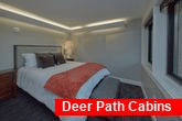 11 bedroom lodge with 3 Private Queen Rooms