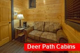 1 bedroom cabin with love seat and Coffee maker