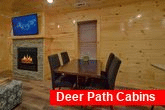 2 bedroom cabin with Dining for 6 guests