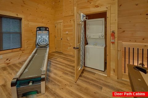 Premium 2 bedroom pool cabin with washer/dryer - Hickory Splash